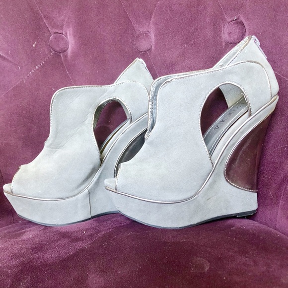 Isadora grey vegan suede wedge platform - Picture 1 of 6